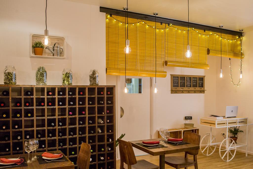 Hostal La Creu مورا دي إبري المظهر الخارجي الصورة